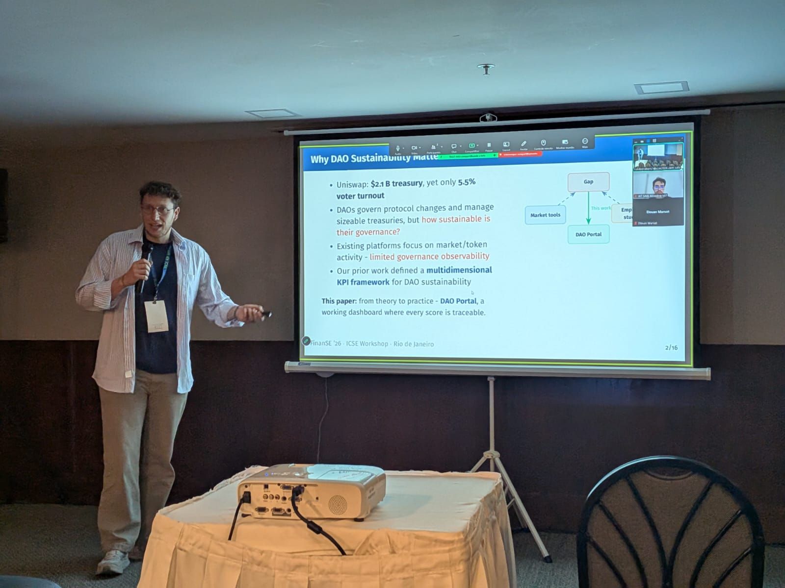 Silvio Meneguzzo presenting the DAO Portal paper at the FinanSE 2026 workshop in Rio de Janeiro